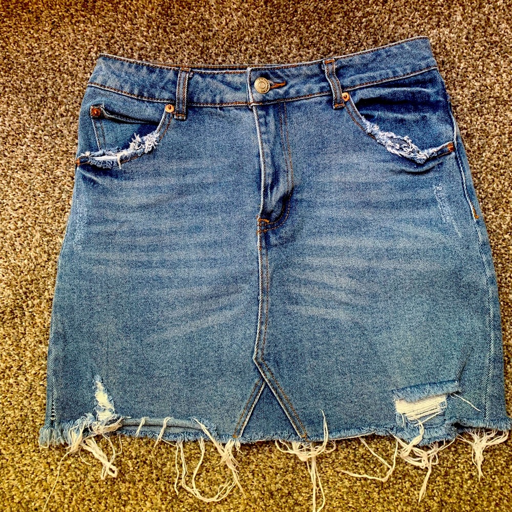 Jean mini skirt, size Medium